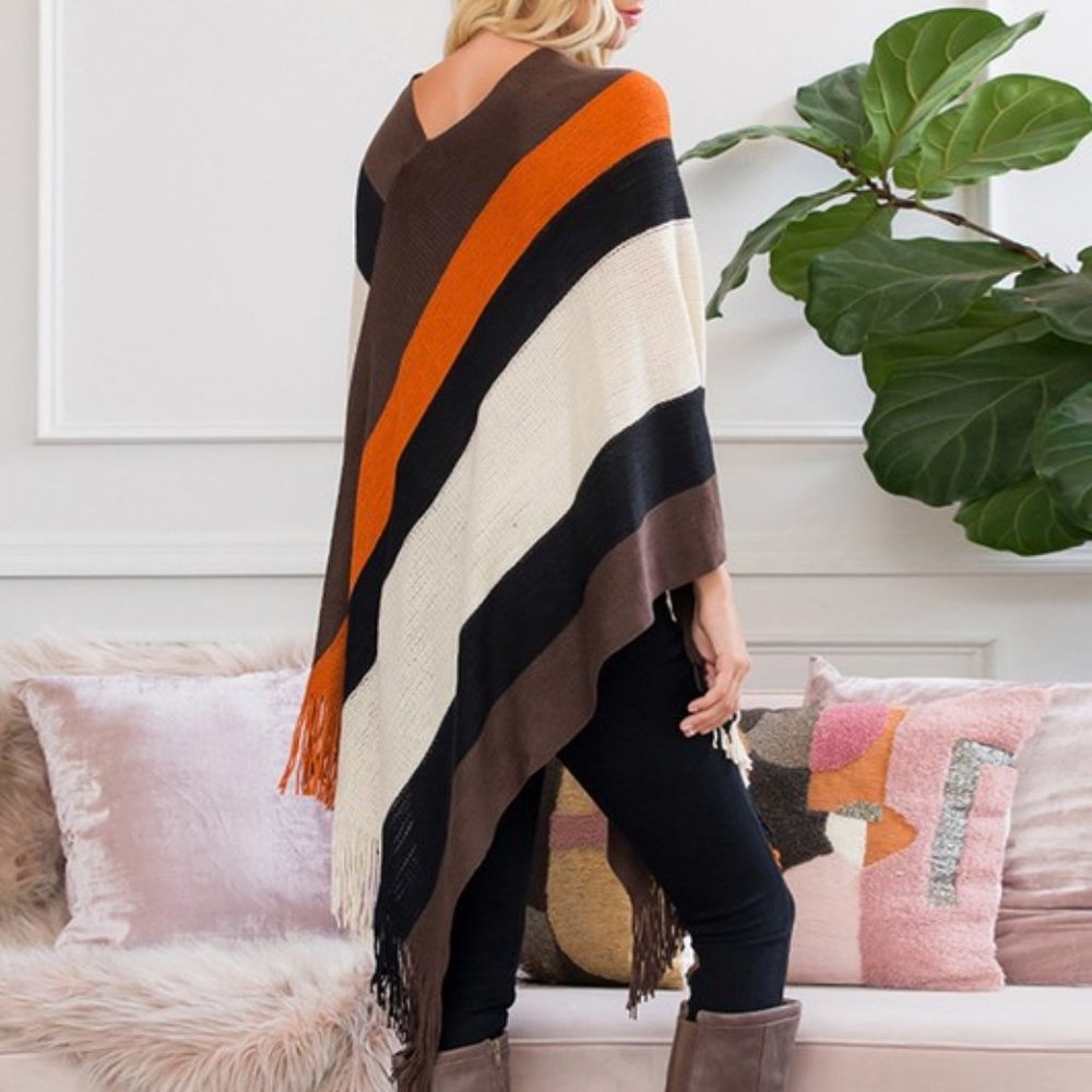 COLOR BLOCK FRINGE PONCHO - Picture 3 of 4